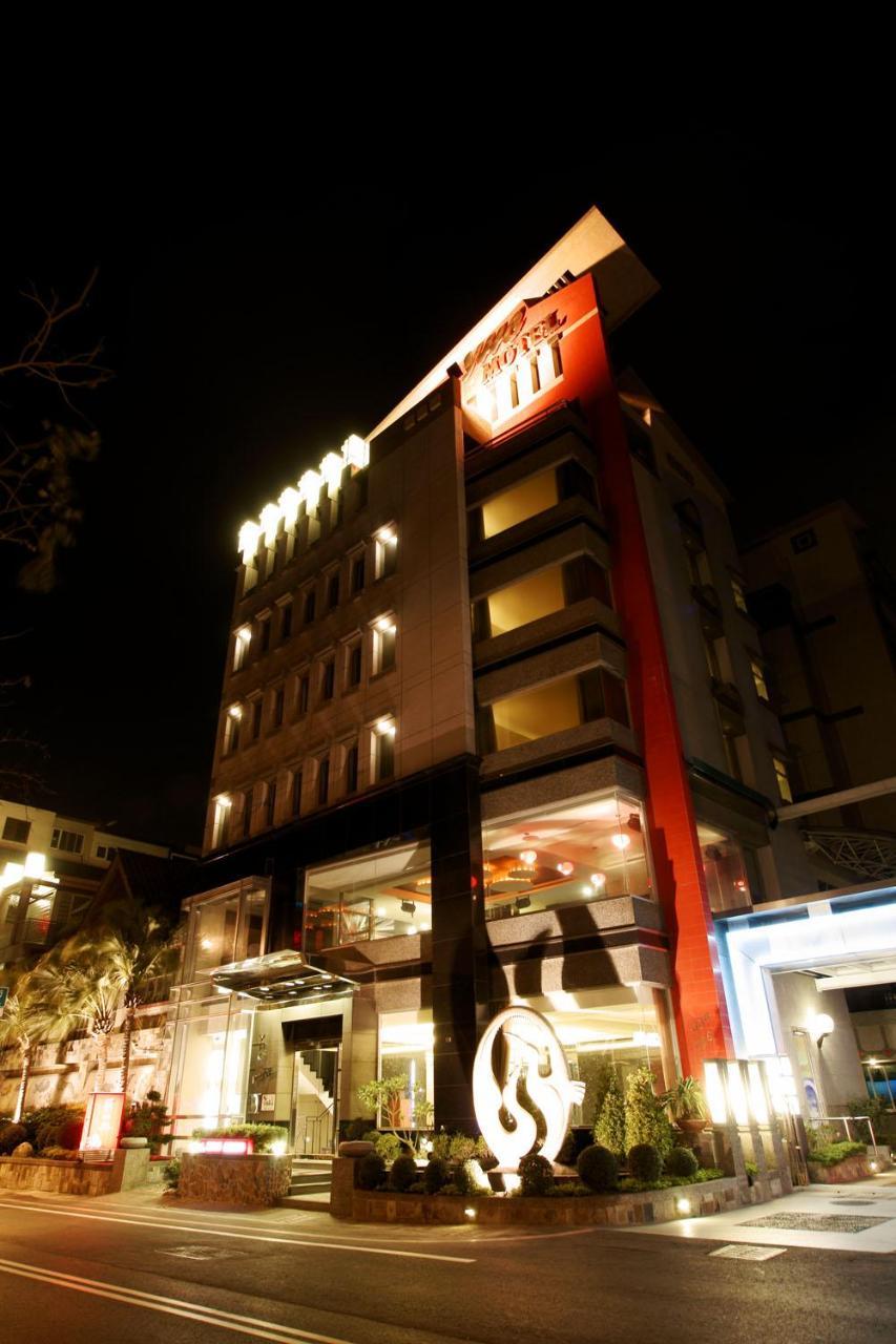 Yhc Hotel Tainan Exterior photo